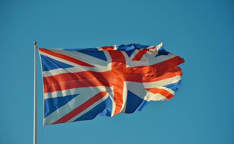 Великобритания обвинила ЕС и ФРГ в заговоре против Терезы Мэй