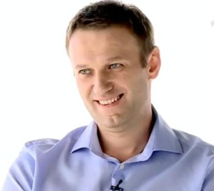 Мосгорсуд не увидел в приговоре Навальному запрета на выезд за рубеж