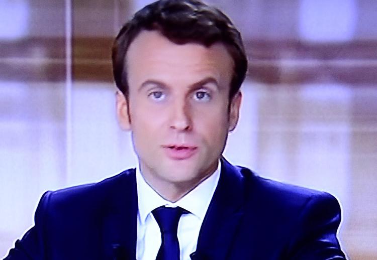 Эксперты назвали четыре возможных итога выборов во Франции