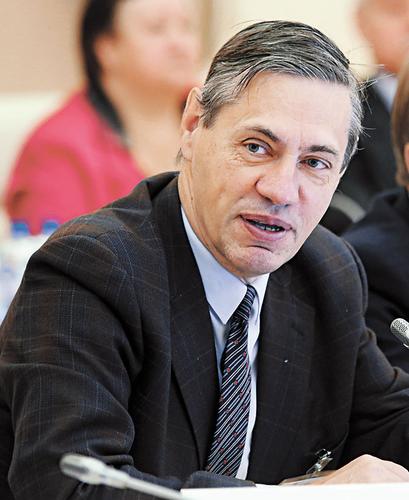 Орёл, Дракон  и косолапый Мишка