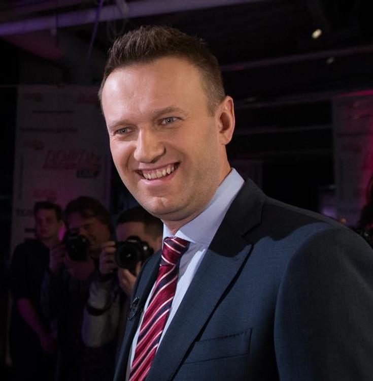 Песков о письме Навального: Кремль не имеет отношения к выдаче загранпаспорта