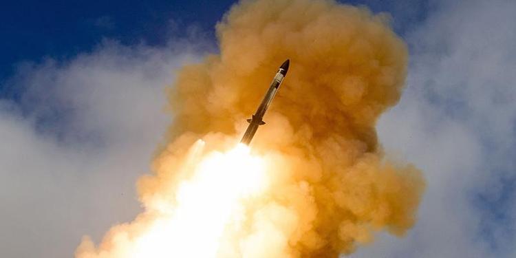 Запущенная КНДР ракета упала недалеко от Владивостока