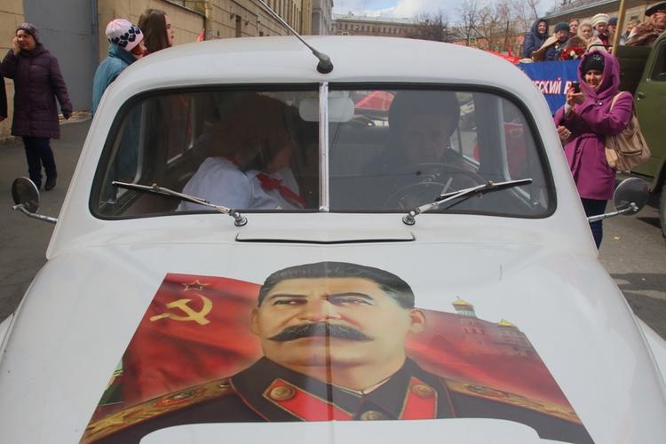 Чешский город лишил Сталина почетного гражданства