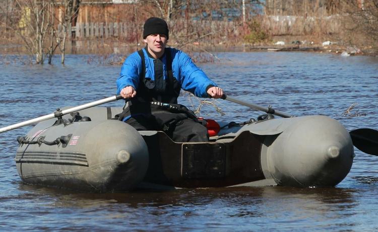 Дети из затопленного в Якутии села получат бесплатные путевки на отдых