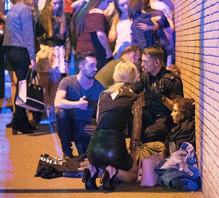 Количество жертв теракта в Манчестере возросло