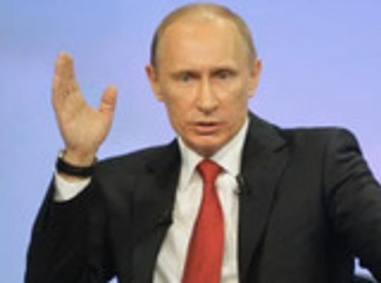 Путин отреагировал на упреки об обысках у Серебренникова фразой "Да дураки"