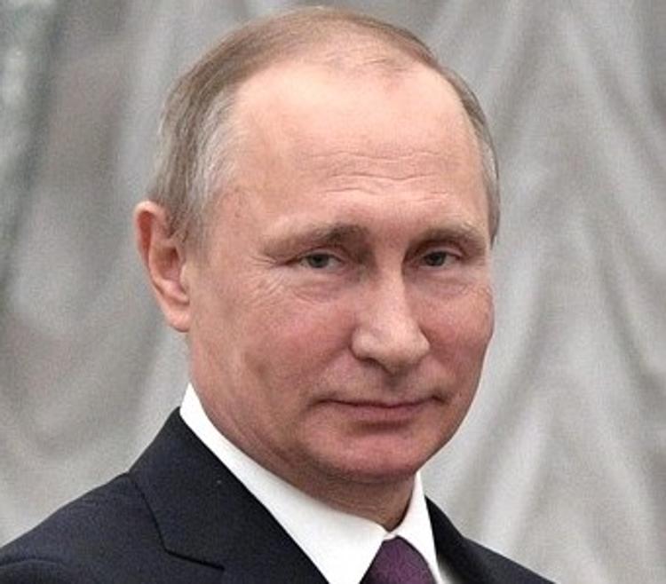 Франция надеется, что визит Путина изменит отношения между РФ и Западом