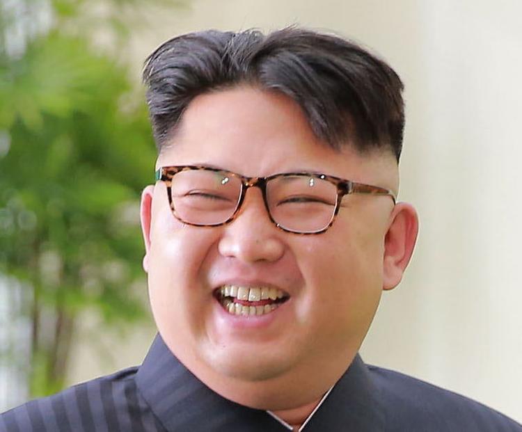 Глава Северной Кореи требует начать производство новой системы ПВО