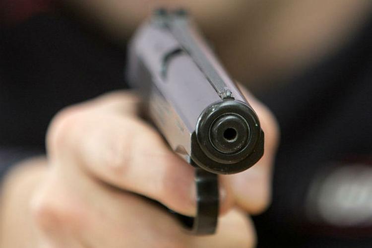 В садоводческом товариществе в Тверской области мужчина застрелил восемь человек