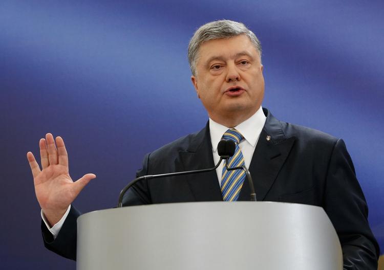 Порошенко пообещал украинцам отменить роуминг в Евросоюзе