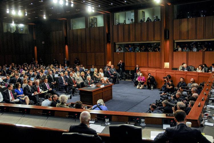 Американский сенат одобрил расширение антироссийских санкций