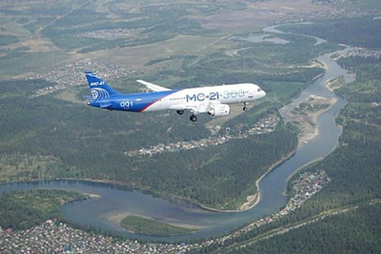 Самолет МС-21 в Иркутске впервые совершил полет с убранными шасси