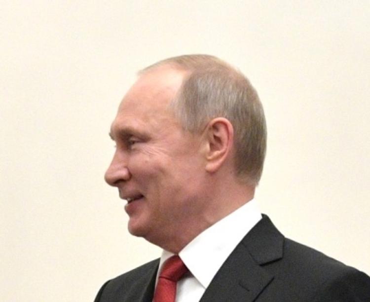 Учителя рассмешили Владимира Путина анекдотом про зарплату