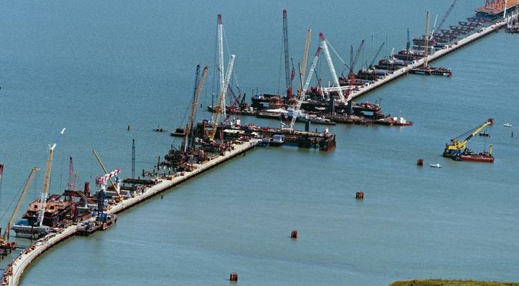 Киев потребует от РФ компенсацию потерь от строительства Крымского моста