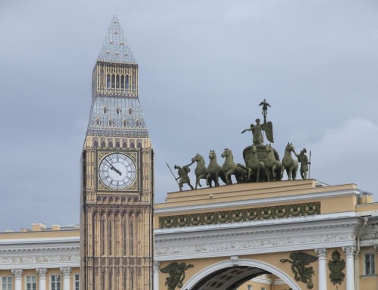 В Лондоне протестующие требуют отставки Терезы Мэй