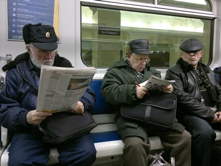 В метро Петербурга пассажиров просвечивают рентгеном