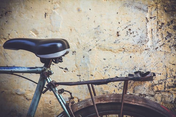 Подросток отправился кататься на велосипеде и бесследно исчез в Кузбассе