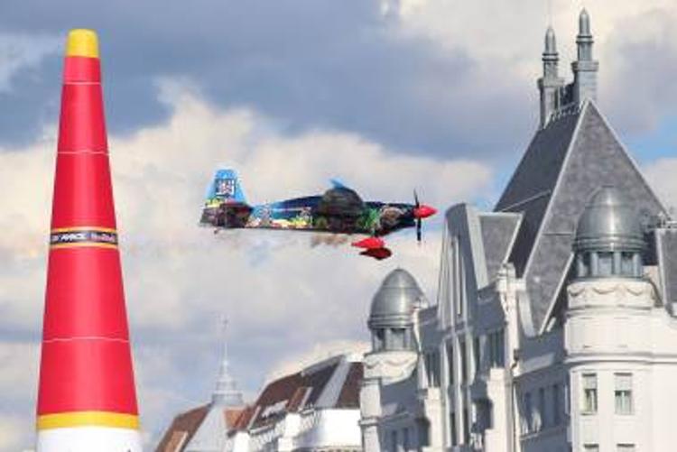 Казань впервые примет чемпионат мира по авиагонкам Red Bull Air Race