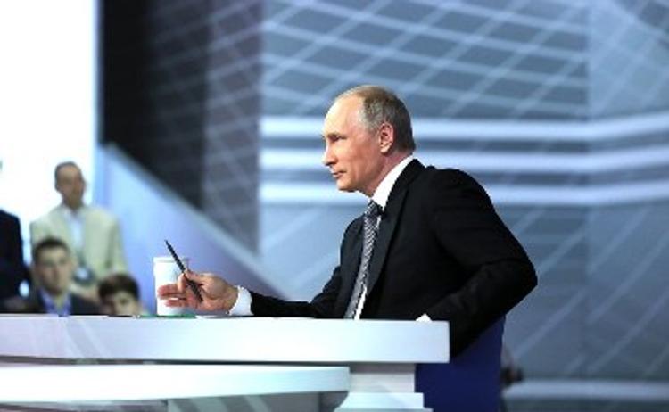 Американский журнал Time поместил на обложку фото Владимира Путина (ФОТО)