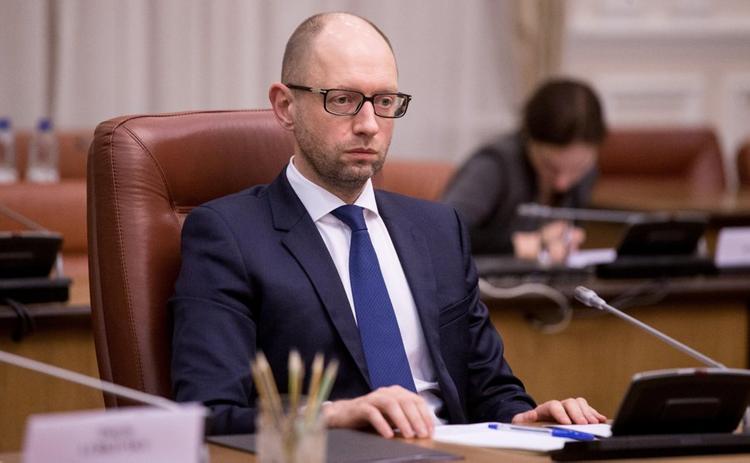 Украинский политик пожаловался на мешающих ему спать детей Яценюка