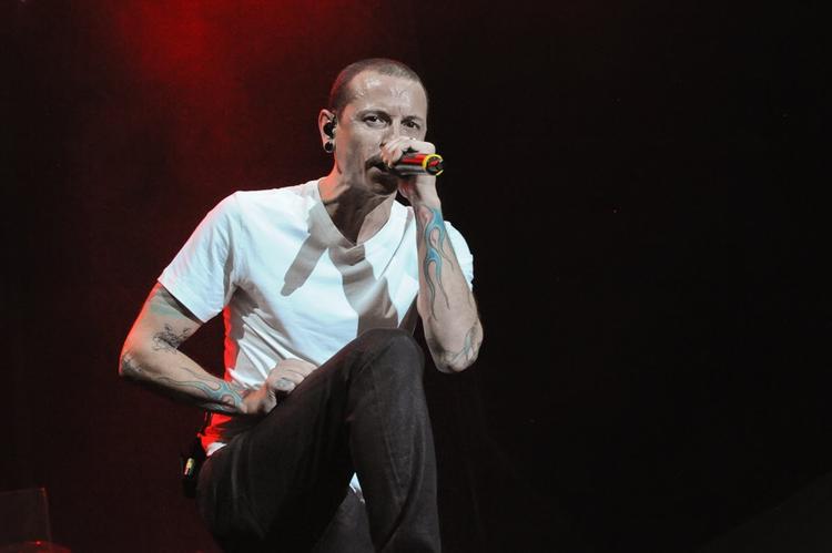 В Новосибирске предложили установить памятник вокалисту Linkin Park