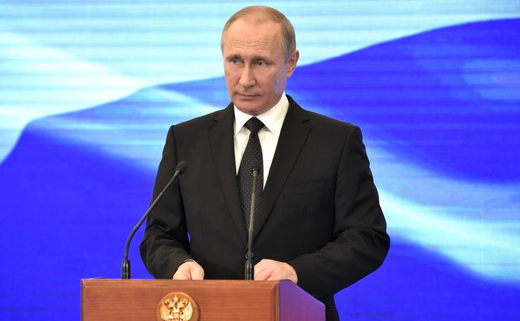 Путин поручил разобраться с принудительной покупкой парт в Калмыкии