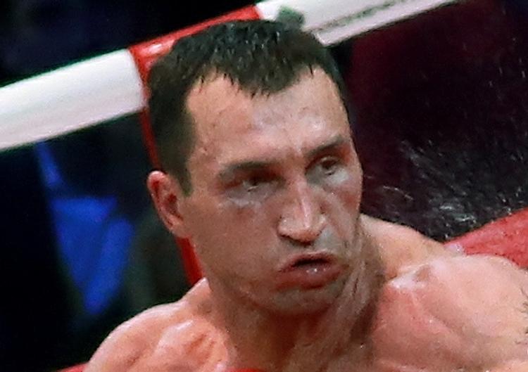 Владимир Кличко завершил карьеру боксера