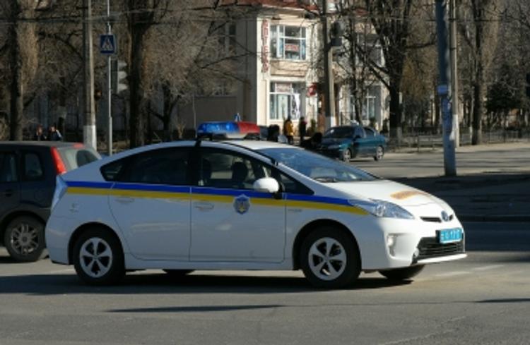 На Украине пациент психбольницы взял в заложники персонал и больных (ВИДЕО)