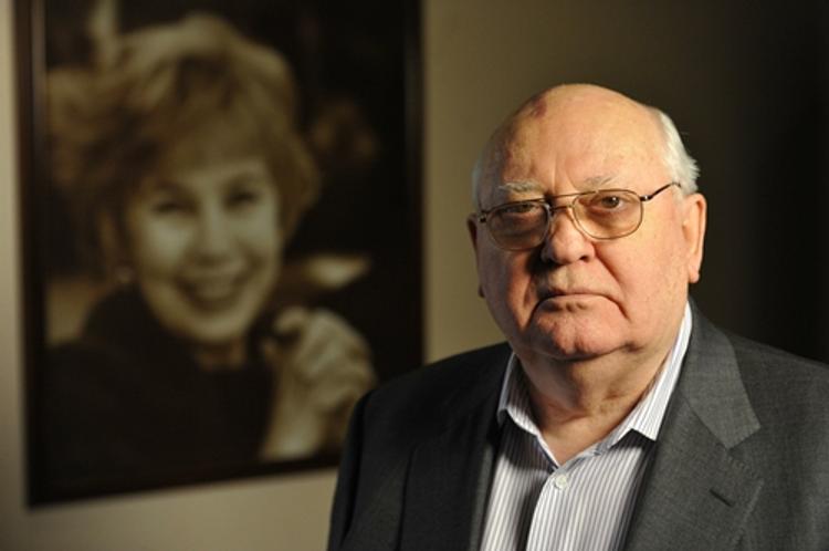 Михаил Горбачев призвал Россию и США помириться, пока не поздно