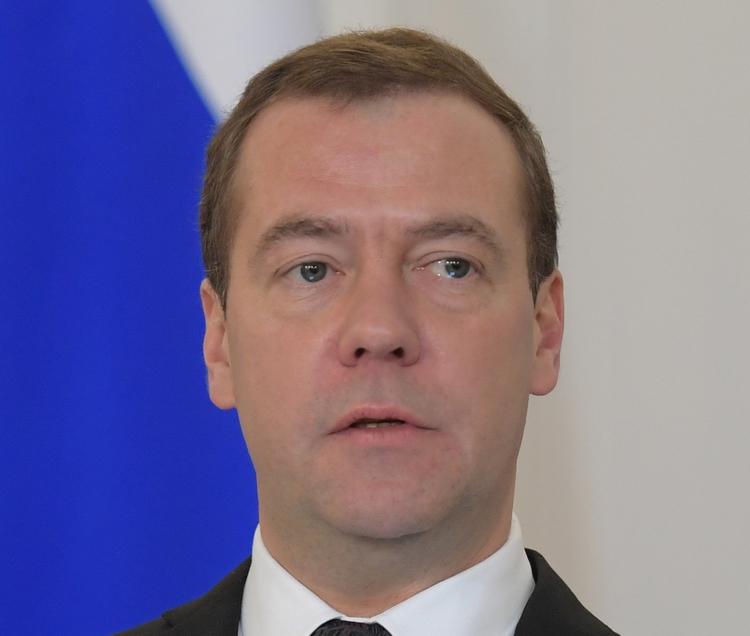 Медведев прокомментировал теракт в Барселоне