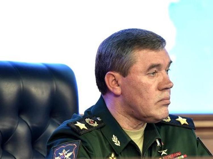 Российский Генштаб наградил сирийского генерала за десант в тыл ИГ