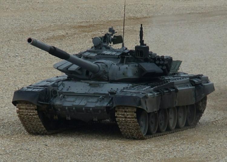 Петр Порошенко похвастался танком Т-72 с "Ножом"