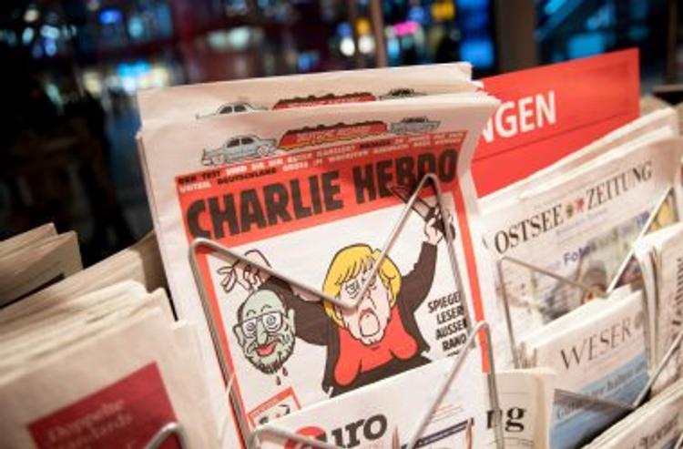 Charlie Hebdo посмеялся над терактом в Барселоне