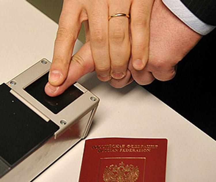 В Киеве назвали дату введения биометрического контроля для россиян