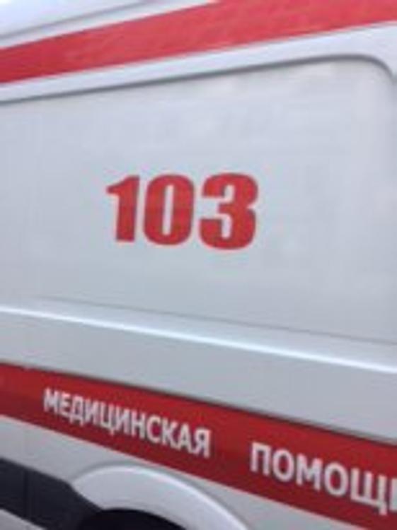 Люди пострадали в столкновении автобуса и легковушки в центре Москвы