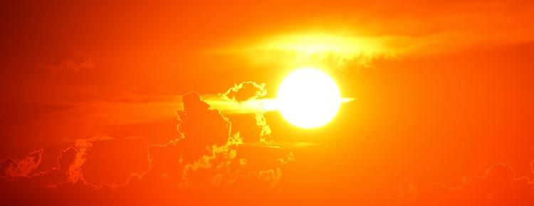 В ближайшие пару недель выбросы от вспышек на Солнце не коснутся Земли