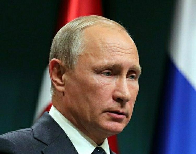 Песков: Путин является сторонником реанимации отношений России и США