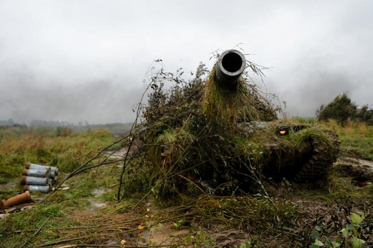 На Северном Кавказе подняли по тревоге артиллеристов