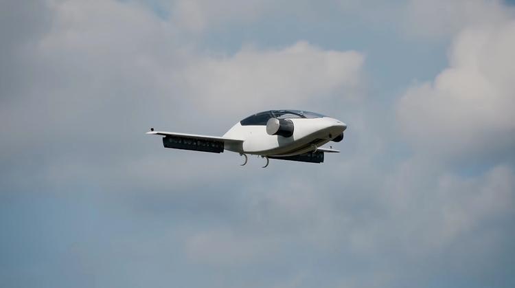 На выставке в Дубае покажут первое в мире беспилотное летающее такси