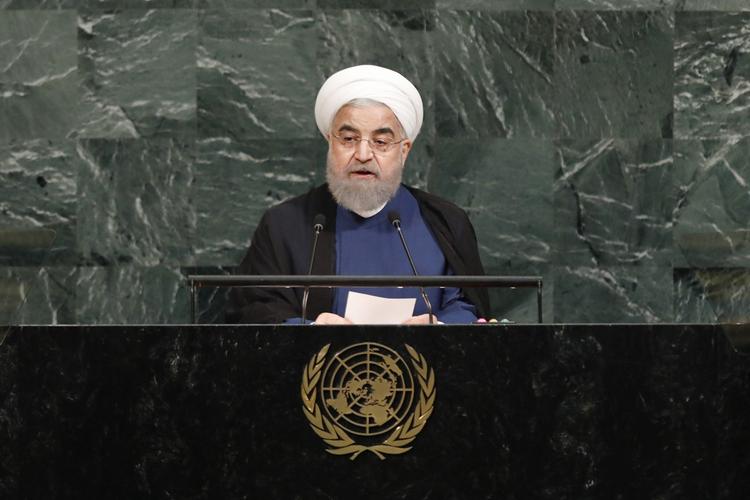 Президент Ирана пообещал «достойный ответ» на давление со стороны США
