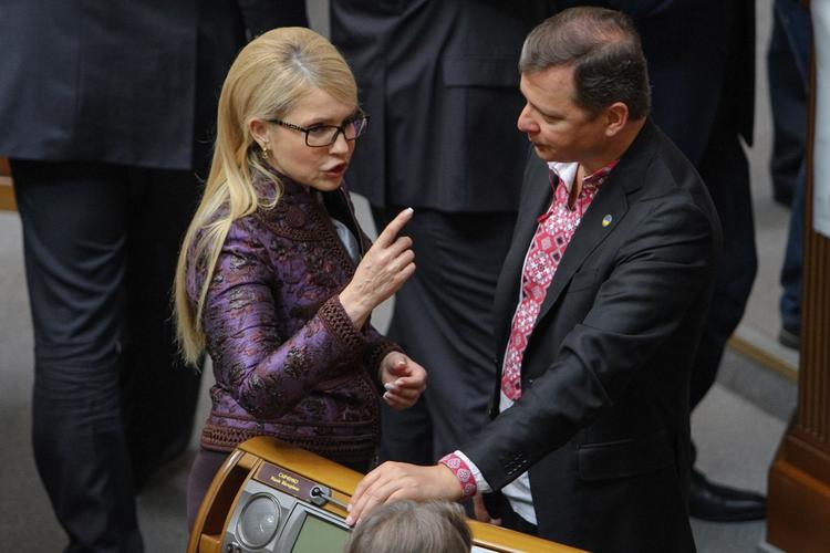 Тимошенко назвала Ляшко «балаболом» и «бобиком»