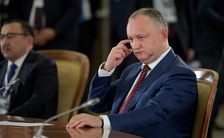 Конституционный суд Молдавии заявил о возможности отстранения президента Додона
