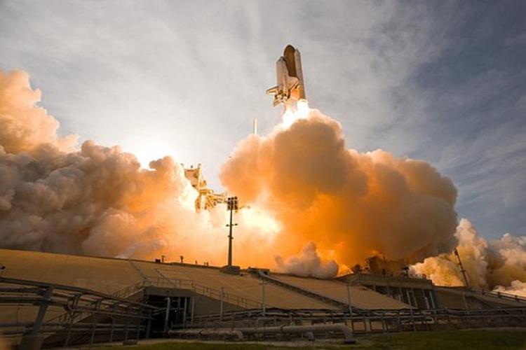 NASA опубликовало видео испытаний нового двигателя для сверхтяжелой ракеты