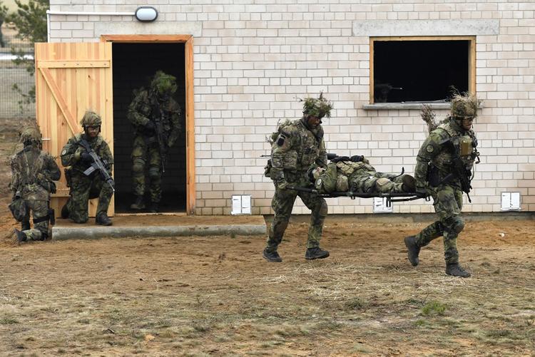 В НАТО опровергли неспособность альянса к отражению удара с Востока