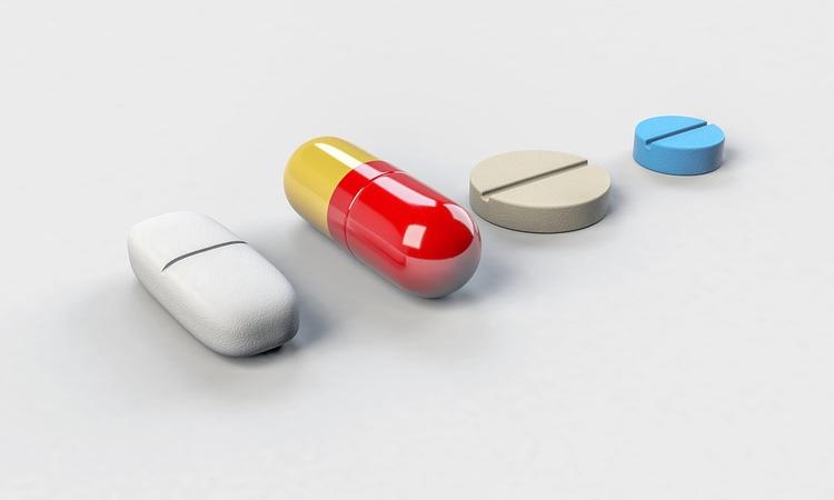 Медведев добавил 68 препаратов в перечень жизненно важных лекарств на 2018 год