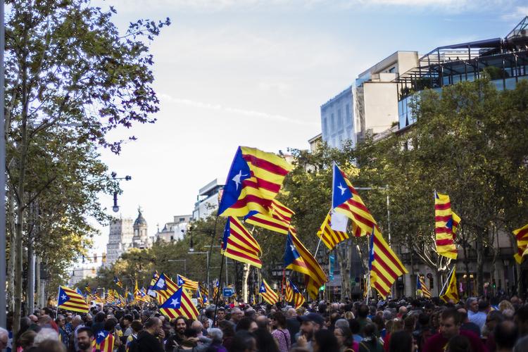 Испанское правительство готово применить в Каталонии силу при необходимости
