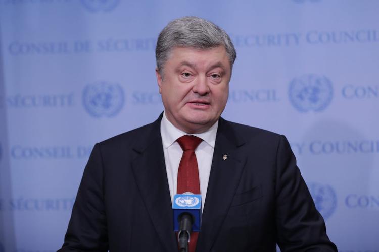 Порошенко заявил, что досрочных выборов на Украине не будет