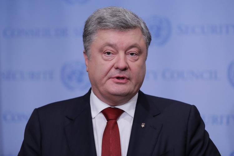 Порошенко поблагодарил США за противодействие «российской агрессии» в Донбассе