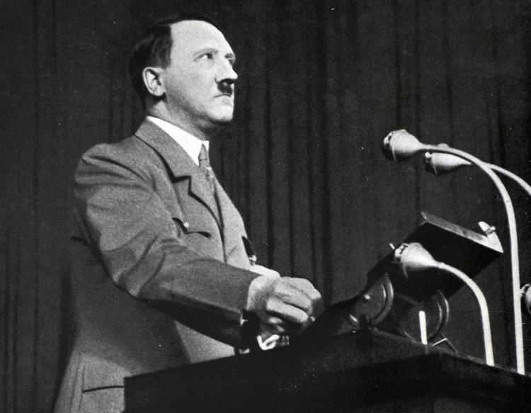 Раскрыты неизвестные ранее подробности биографии Гитлера