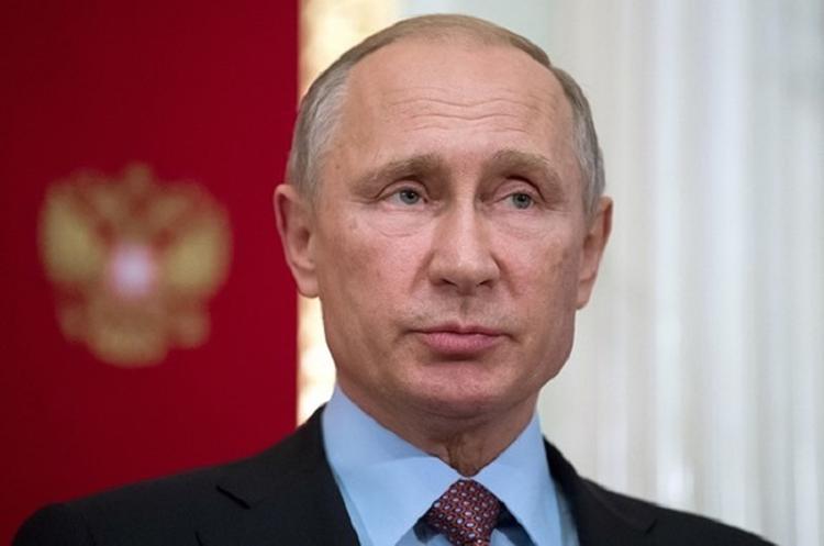 Путин вручил госнаграды в честь Дня народного единства